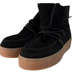 Hush Puppies Suede Chukka Desert Boots Moc Toe Gum Sole Lace Up Womens 6.5M NWOB